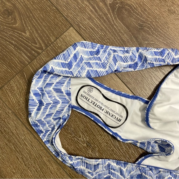 NWT Vineyard Vines Linear Whaletail Classic Bottom Sz XL - Picture 9 of 9